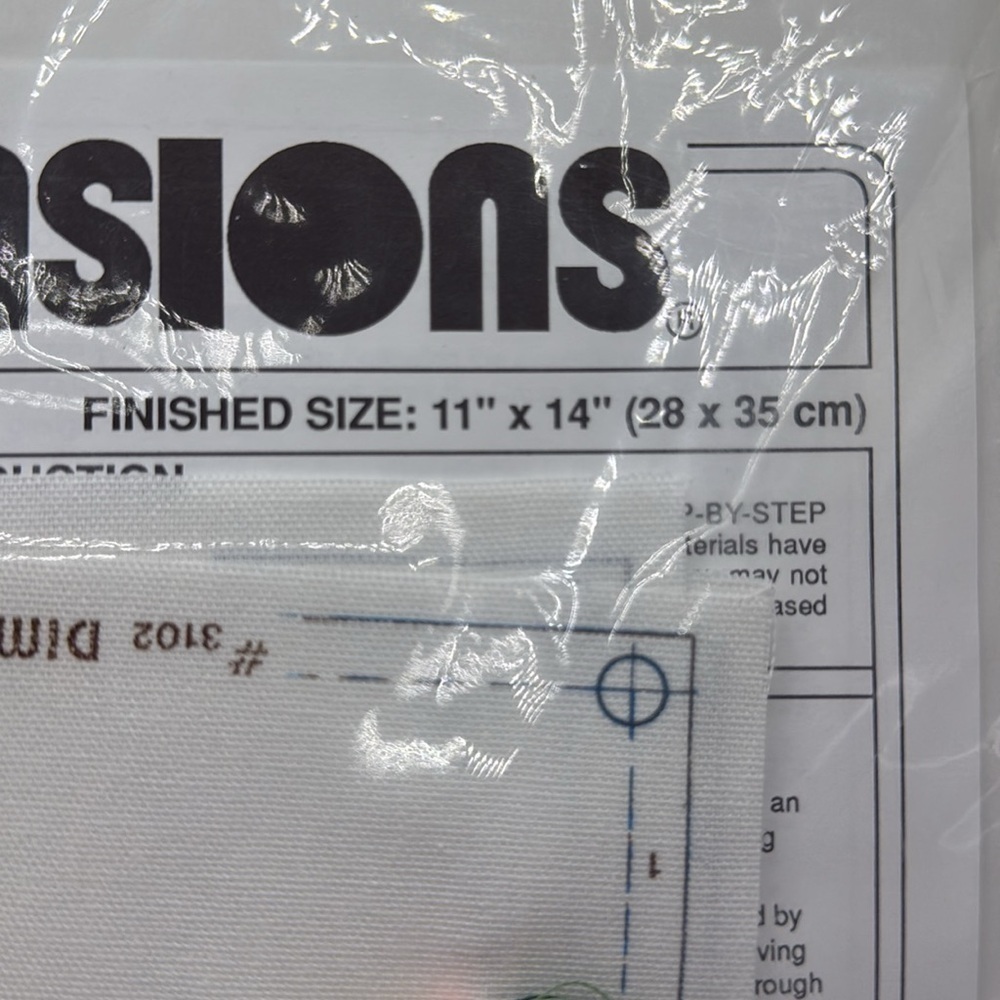 Vintage Unopened Dimensions Stamped Cross Stitch Kit FOOTPRINTS - Picture 6 of 7